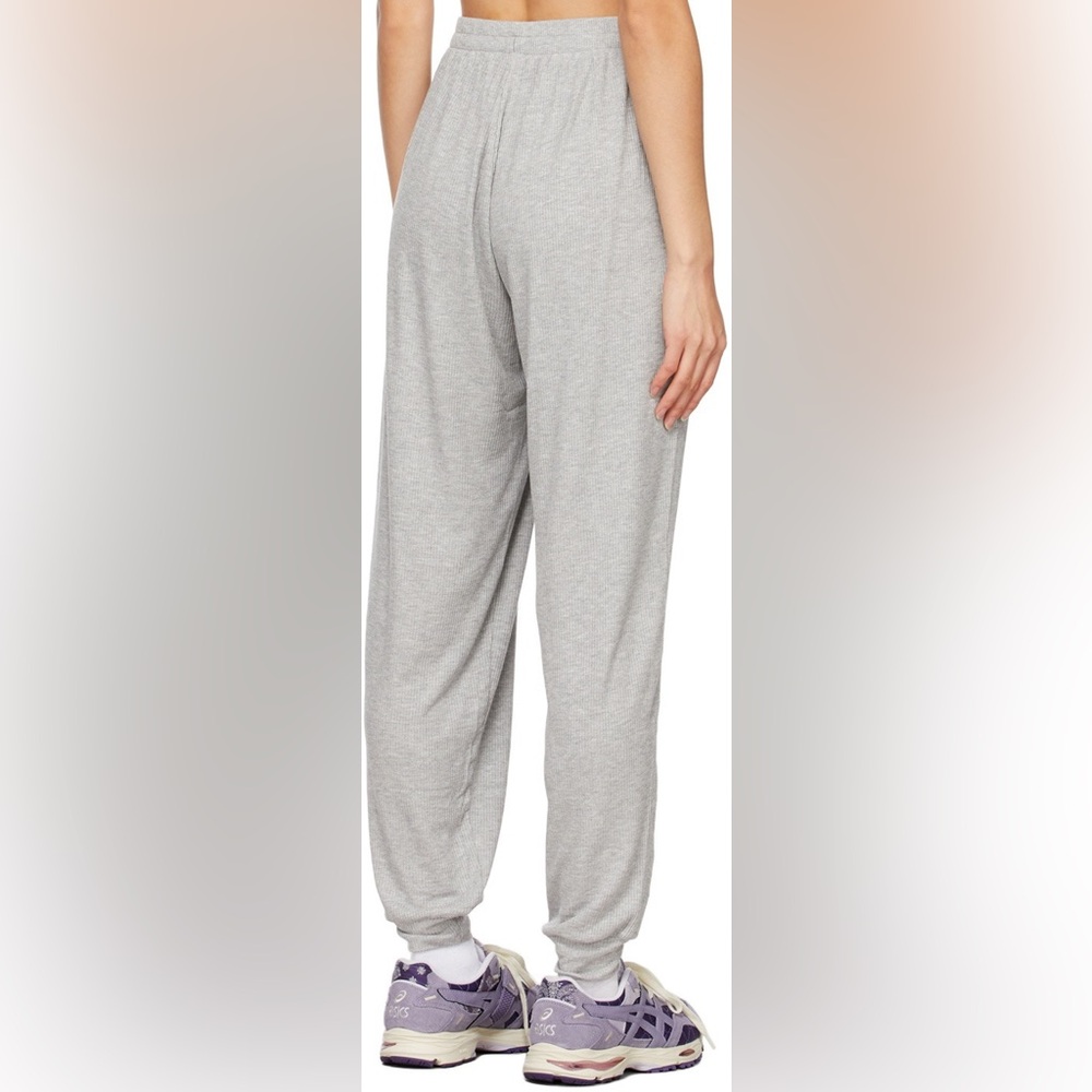 ALO yoga High-Waist Ribbed Whisper Pants women’s medium Heather Gray joggers - Picture 2 of 7